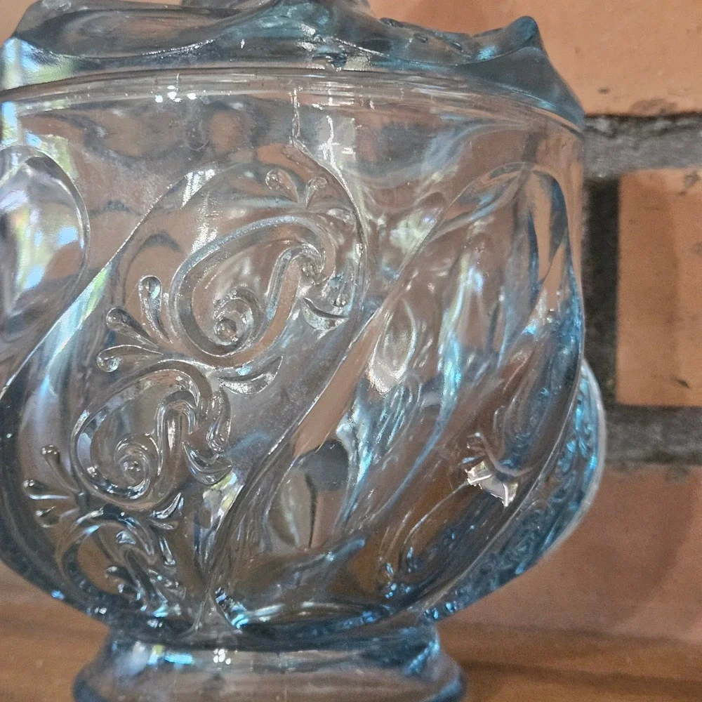 Fenton blue paisley